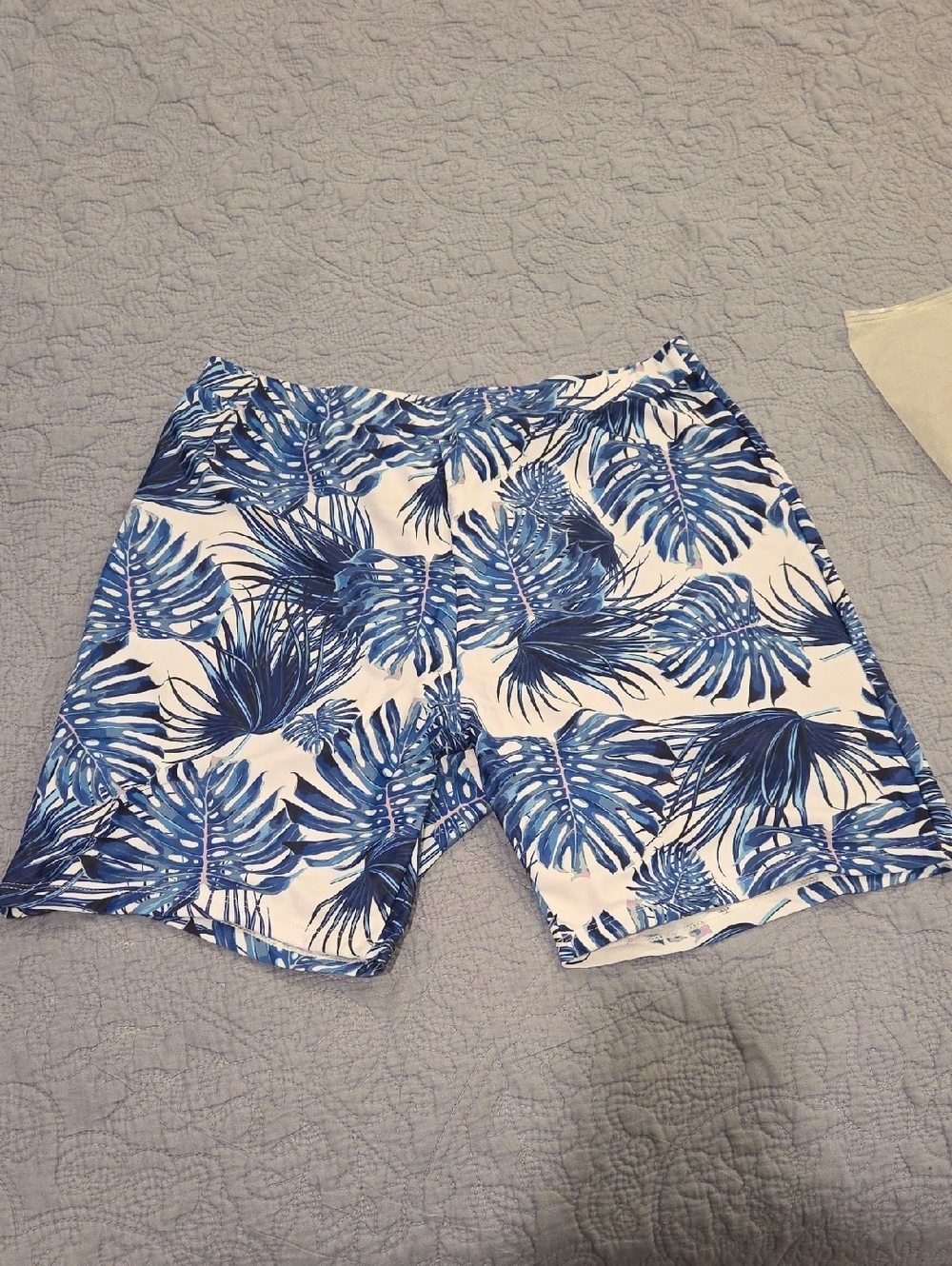 PatPat Blue & White Tropical Leaf Swim Shorts Size L, New With Tags!